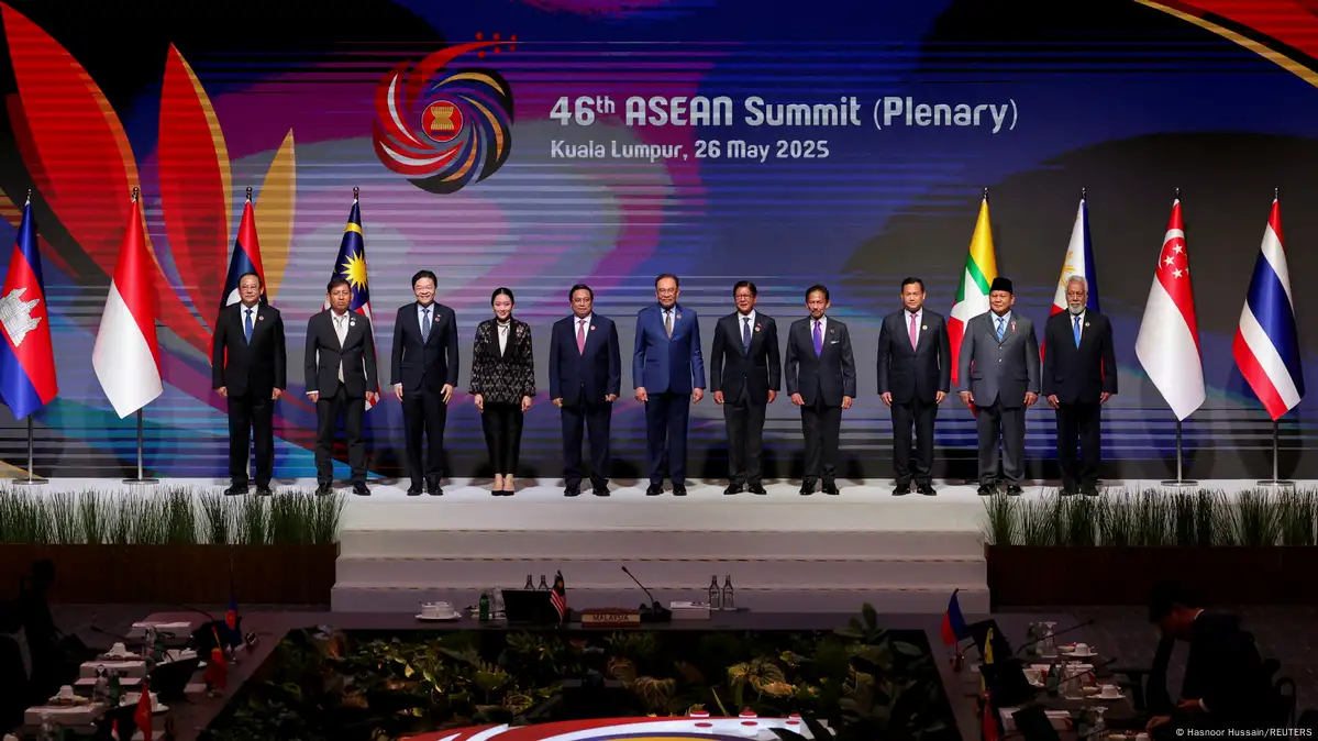 Local Politics in the Shadow of the Summit — What Leaders Are Saying Local Politics in the Shadow of the Summit — What Leaders Are Saying
